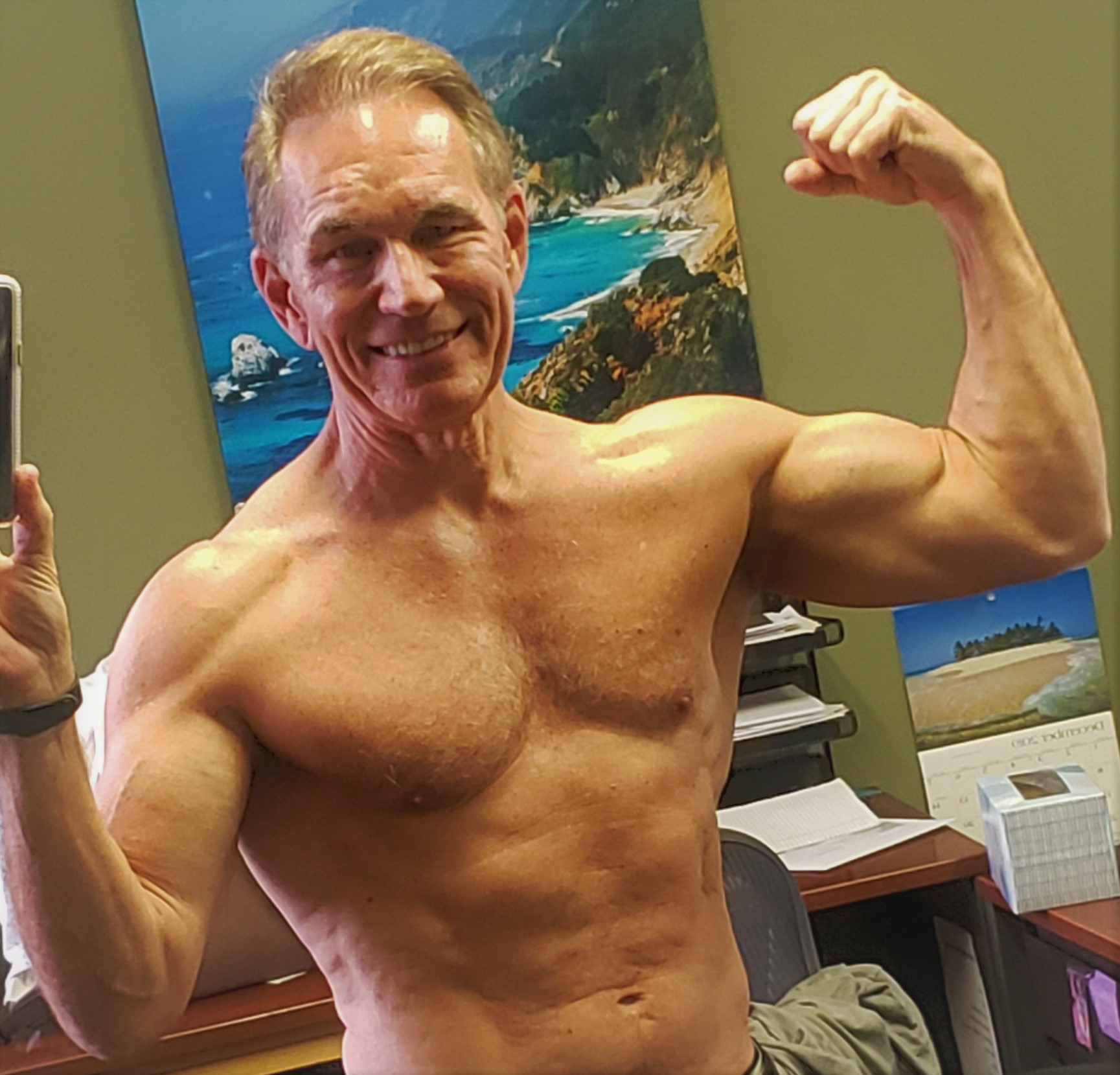 Richard-Uzelac-Image-Flexing Muscles-Show-Supplement-Results